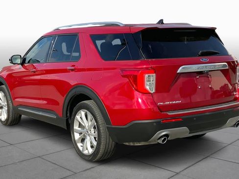 Used 2022 Ford Explorer Platinum w/ Technology Package image 11