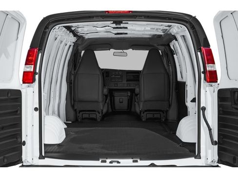 New 2026 GMC Savana 2500 w/ Driver Convenience Package RWD image 12