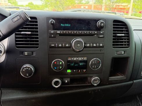 Used 2011 GMC Sierra 1500 SLE w/ Power Tech Package AWD/4WD image 20