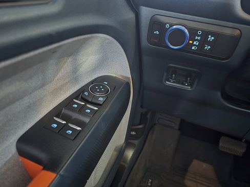 Used 2022 Ford Maverick XLT image 22