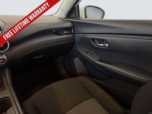 Used 2024 Nissan Sentra SV FWD image 23