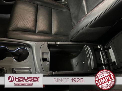 Used 2024 Dodge Durango GT AWD/4WD image 33