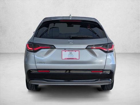 Used 2023 Honda HR-V EX-L image 7
