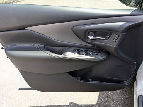 Used 2020 Nissan Murano SL FWD image 27