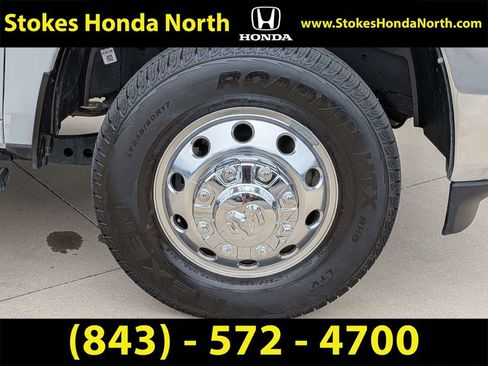 Used 2025 RAM 3500 Tradesman w/ Chrome Appearance Group AWD/4WD image 14