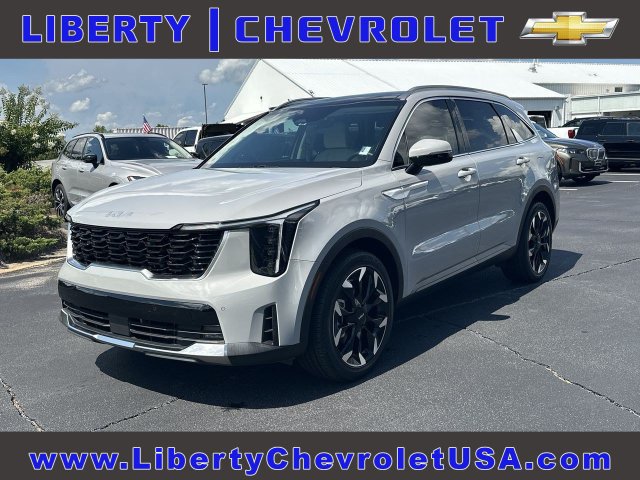 Used 2025 Kia Sorento EX w/ Panoramic Sunroof Package FWD image 1
