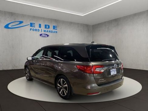 Used 2018 Honda Odyssey Elite image 4