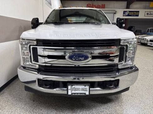 Used 2018 Ford F350 XL w/ Power Equipment Group AWD/4WD image 2