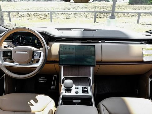 New 2027 Land Rover Range Rover SE AWD/4WD image 19