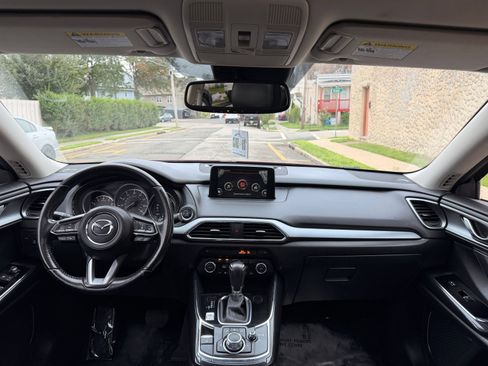 Used 2018 MAZDA CX-9 Touring w/ Touring Premium Package AWD/4WD image 29