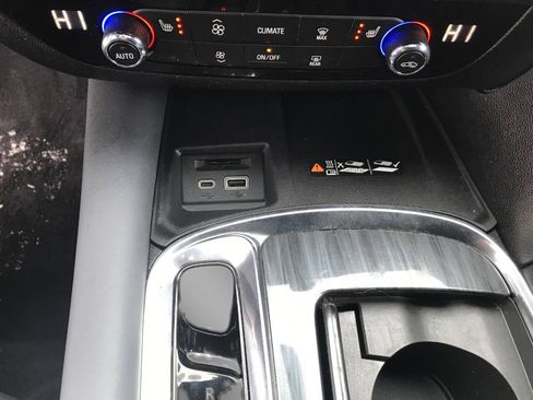 Certified 2023 Buick Enclave Essence w/ Experience Buick Package image 32