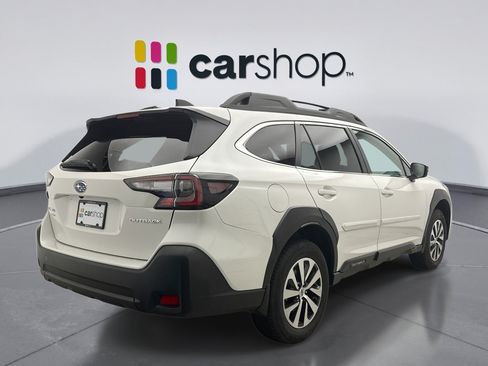 Used 2025 Subaru Outback Premium AWD/4WD image 5