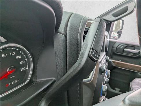 Used 2020 Chevrolet Silverado 3500 High Country image 11