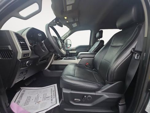 Used 2019 Ford F250 Lariat w/ Lariat Ultimate Package image 9