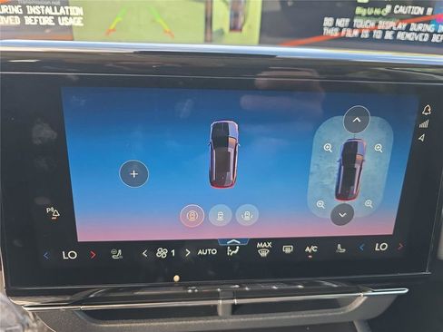 New 2026 Lincoln Nautilus Premier image 16