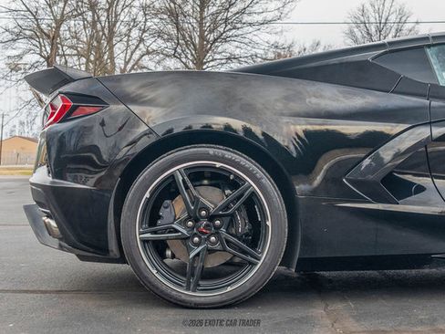 Used 2023 Chevrolet Corvette Stingray Coupe w/ Chrome Exterior Badge Package image 10