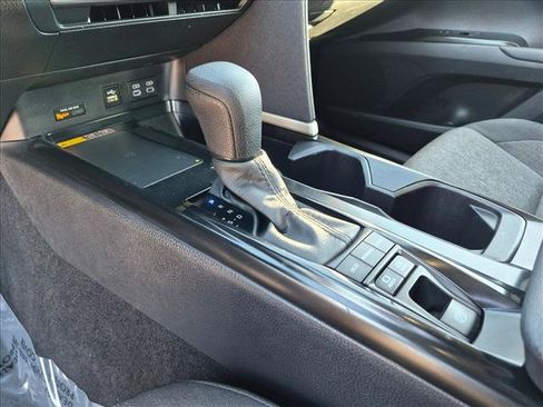 Used 2025 Toyota Camry LE FWD image 12