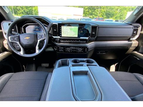 Used 2023 Chevrolet Silverado 1500 LT w/ Protection Package AWD/4WD image 13