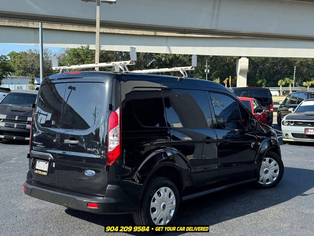 Used 2022 Ford Transit Connect XLT FWD image 7