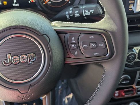 New 2026 Jeep Wrangler Unlimited Rubicon image 18