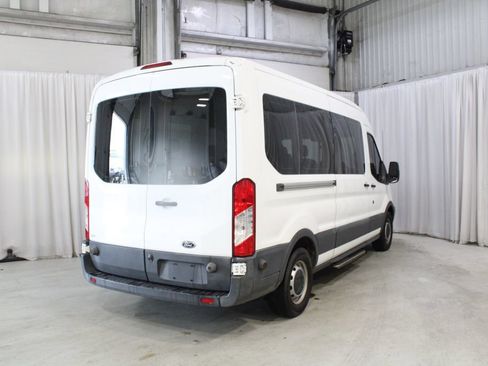 Used 2017 Ford Transit 350 XL RWD image 24