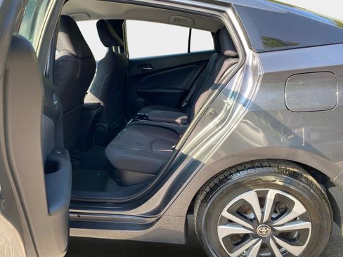 Used 2017 Toyota Prius Prime Plus image 6