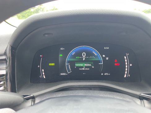 Used 2025 Toyota Camry LE FWD image 4
