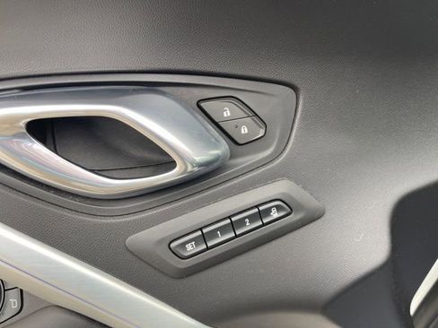 Used 2021 Chevrolet Camaro LT w/ RS Package image 5