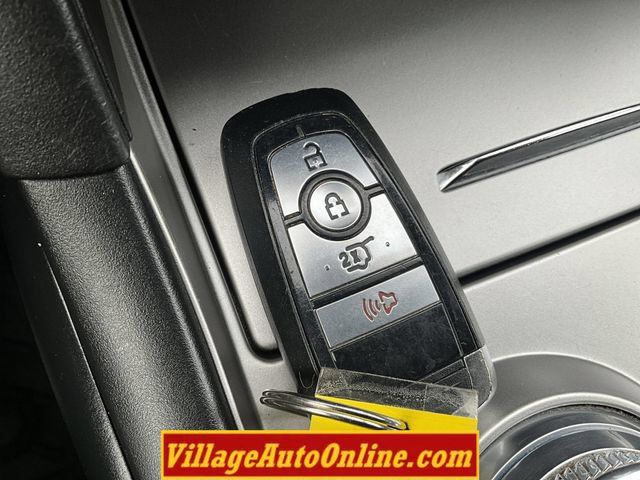 Used 2020 Ford Explorer XLT w/ Comfort Package AWD/4WD image 30