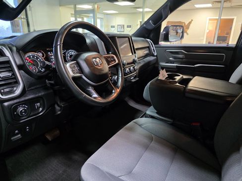 Used 2021 RAM 1500 Big Horn image 16