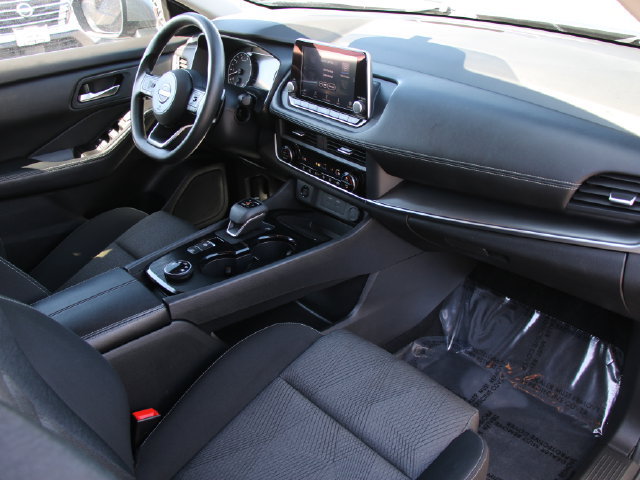 Certified 2024 Nissan Rogue SV AWD/4WD image 32