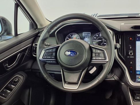 Certified 2025 Subaru Outback Limited image 11