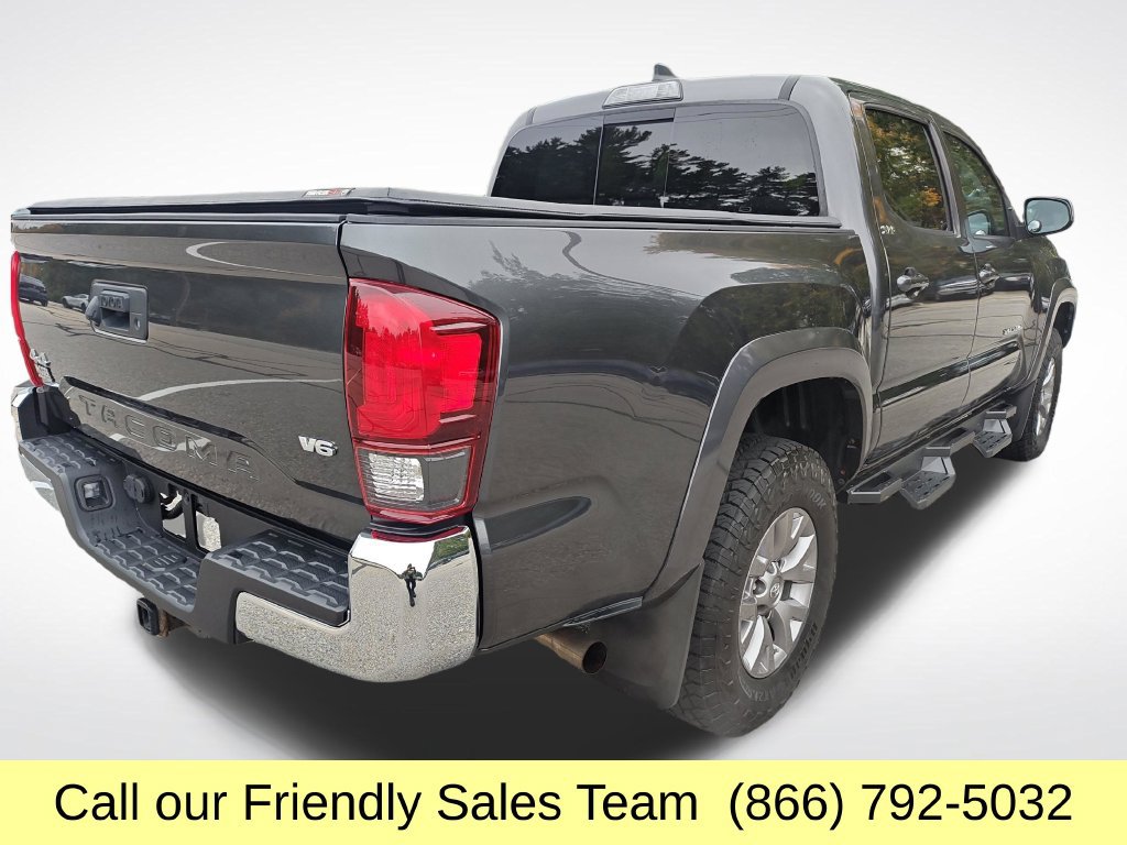 Used 2019 Toyota Tacoma SR5 AWD/4WD image 6