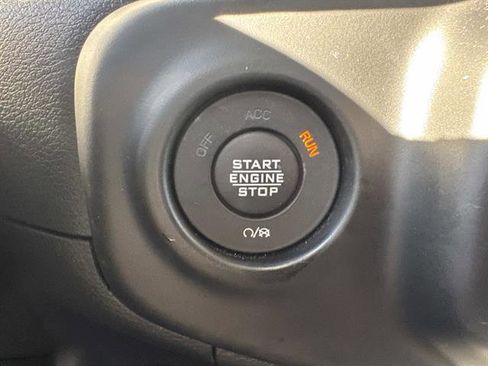 Used 2021 Jeep Wrangler Unlimited Sahara w/ Cold Weather Group image 14