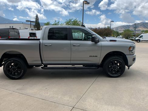 Used 2024 RAM 2500 Big Horn w/ Night Edition AWD/4WD image 6