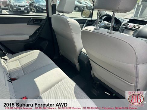 Used 2015 Subaru Forester 2.5i Premium AWD/4WD image 19