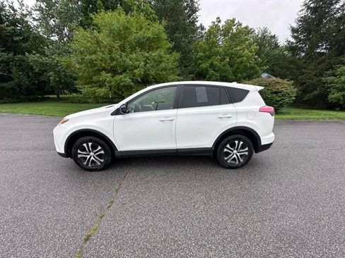 Used 2018 Toyota RAV4 LE w/ All Weather Liner Package AWD/4WD image 6
