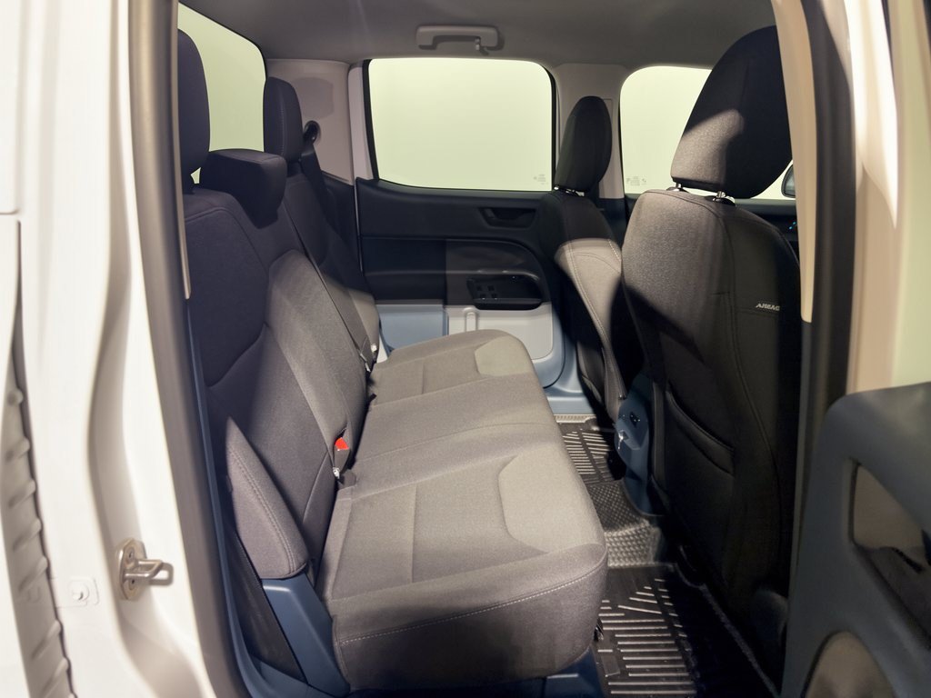 Used 2025 Ford Maverick XL FWD image 29