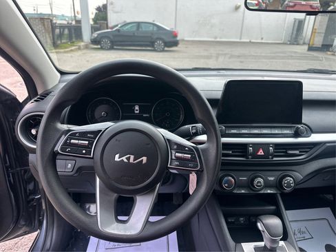 Used 2024 Kia Forte LXS w/ LXS Technology Package image 29