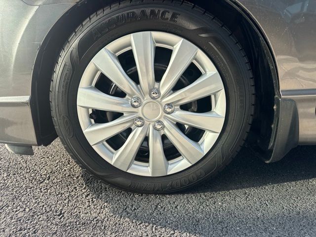 Used 2011 Honda Civic LX image 5