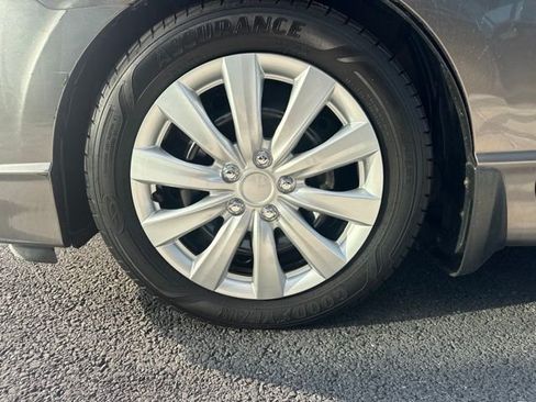 Used 2011 Honda Civic LX image 5