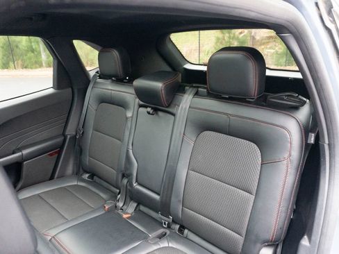 Used 2023 Ford Escape ST-Line w/ Tech Pack #1 FWD image 18
