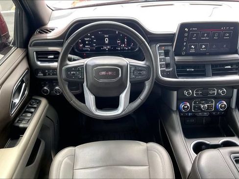 Used 2022 GMC Yukon SLT w/ SLT Premium Package AWD/4WD image 5