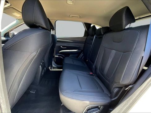 Used 2025 Hyundai Tucson SEL FWD image 23