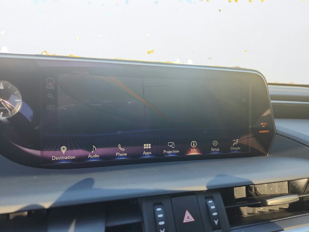 Used 2021 Lexus ES 300h w/ Premium Package FWD image 16