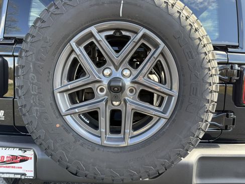 New 2026 Jeep Wrangler Unlimited Sport image 11