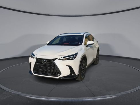 Used 2024 Lexus NX 350h AWD image 4