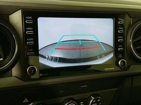 Certified 2020 Toyota Tacoma TRD Off-Road image 13