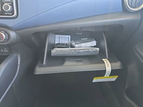 New 2025 Nissan Versa SV image 30