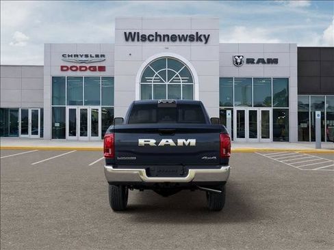New 2026 RAM 2500 Laramie AWD/4WD image 7